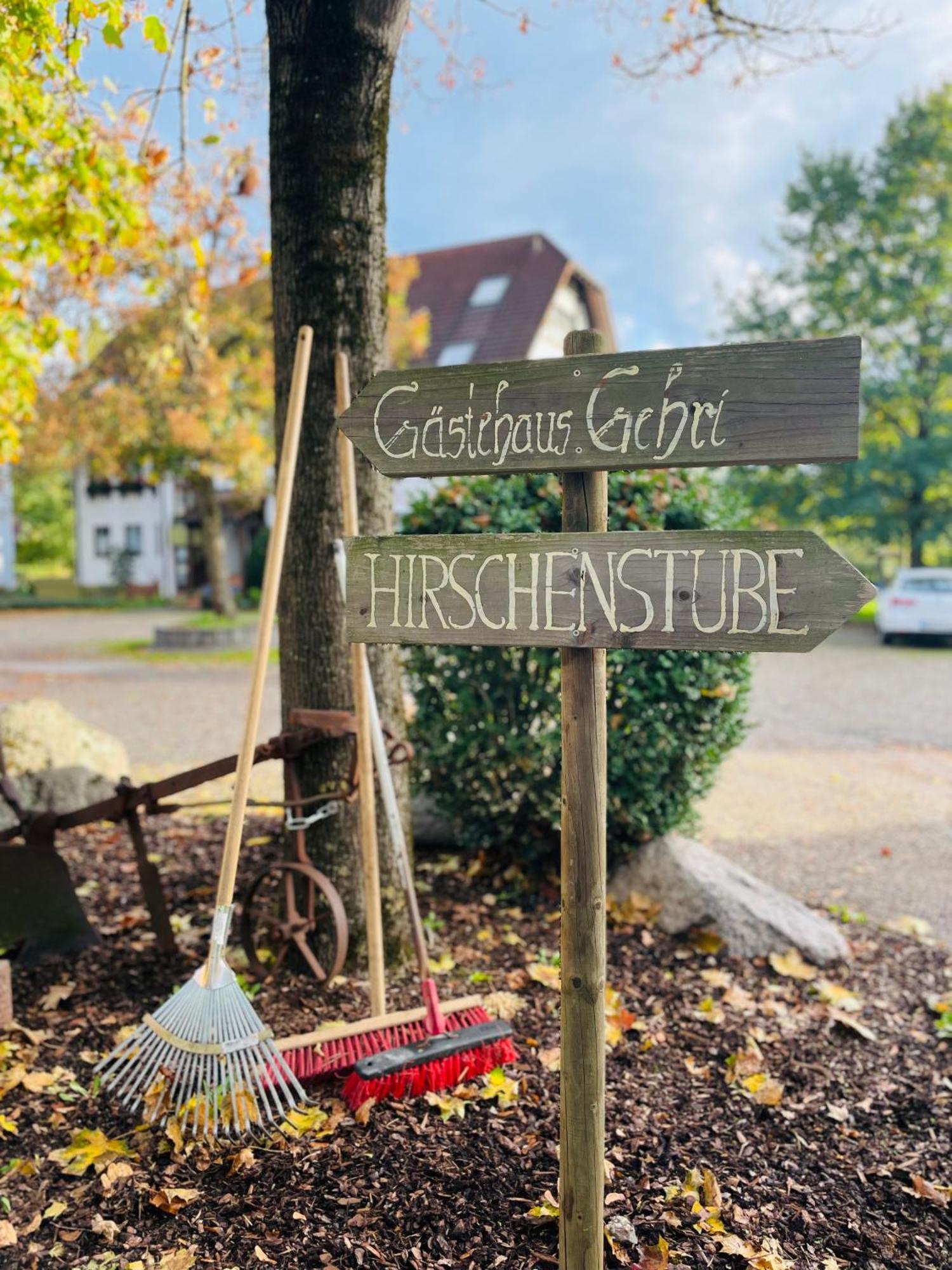 Gasthaus Hirschenstube & Gaestehaus Gehri Waldkirch Dış mekan fotoğraf
