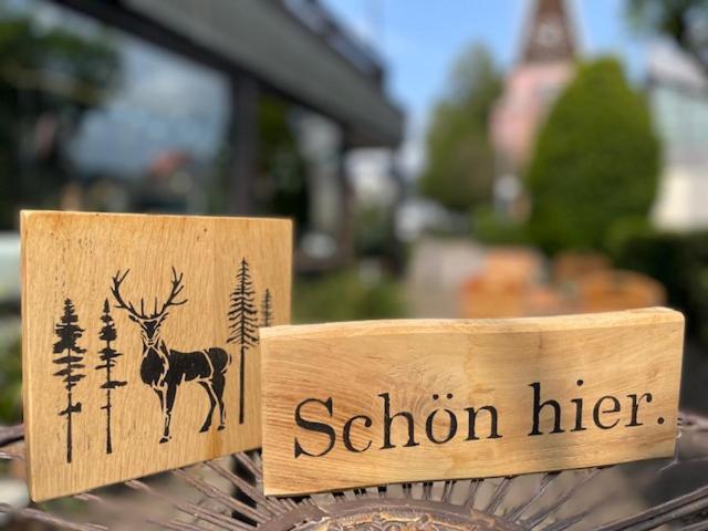 Gasthaus Hirschenstube & Gaestehaus Gehri Waldkirch Dış mekan fotoğraf
